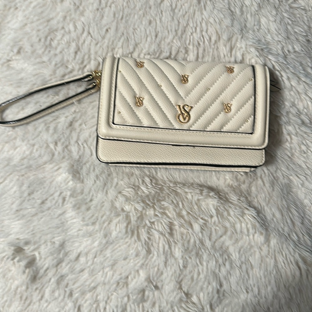 NWOT VS Pink White Wristlet